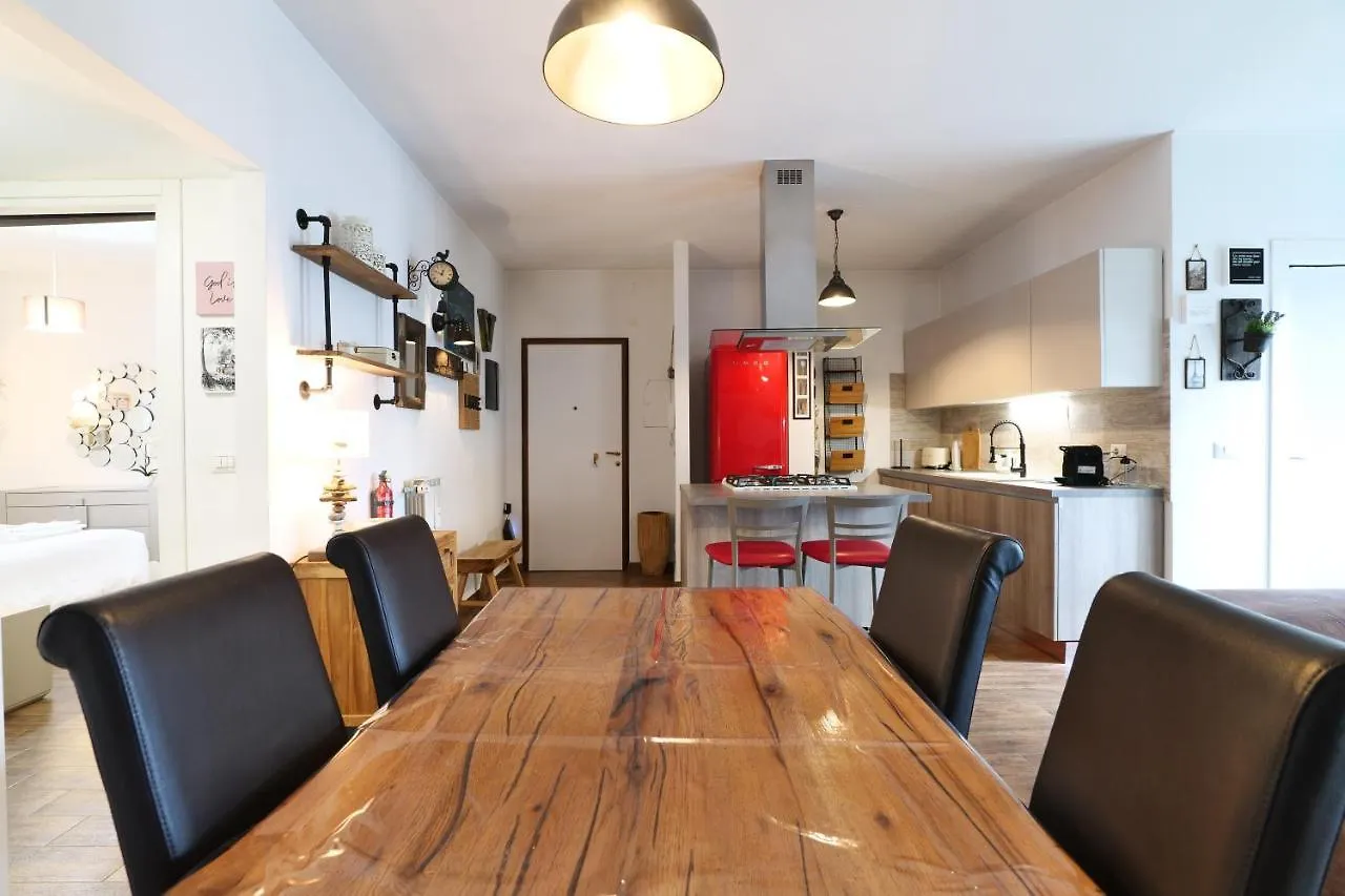 Mila Apartments Battista Milan 0*,  Italy