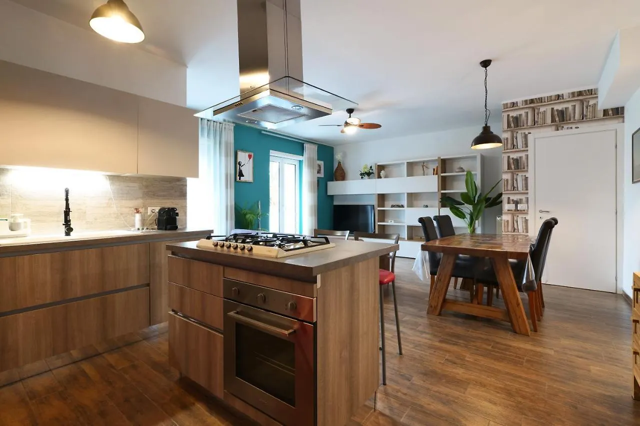 Mila Apartments Battista Milan