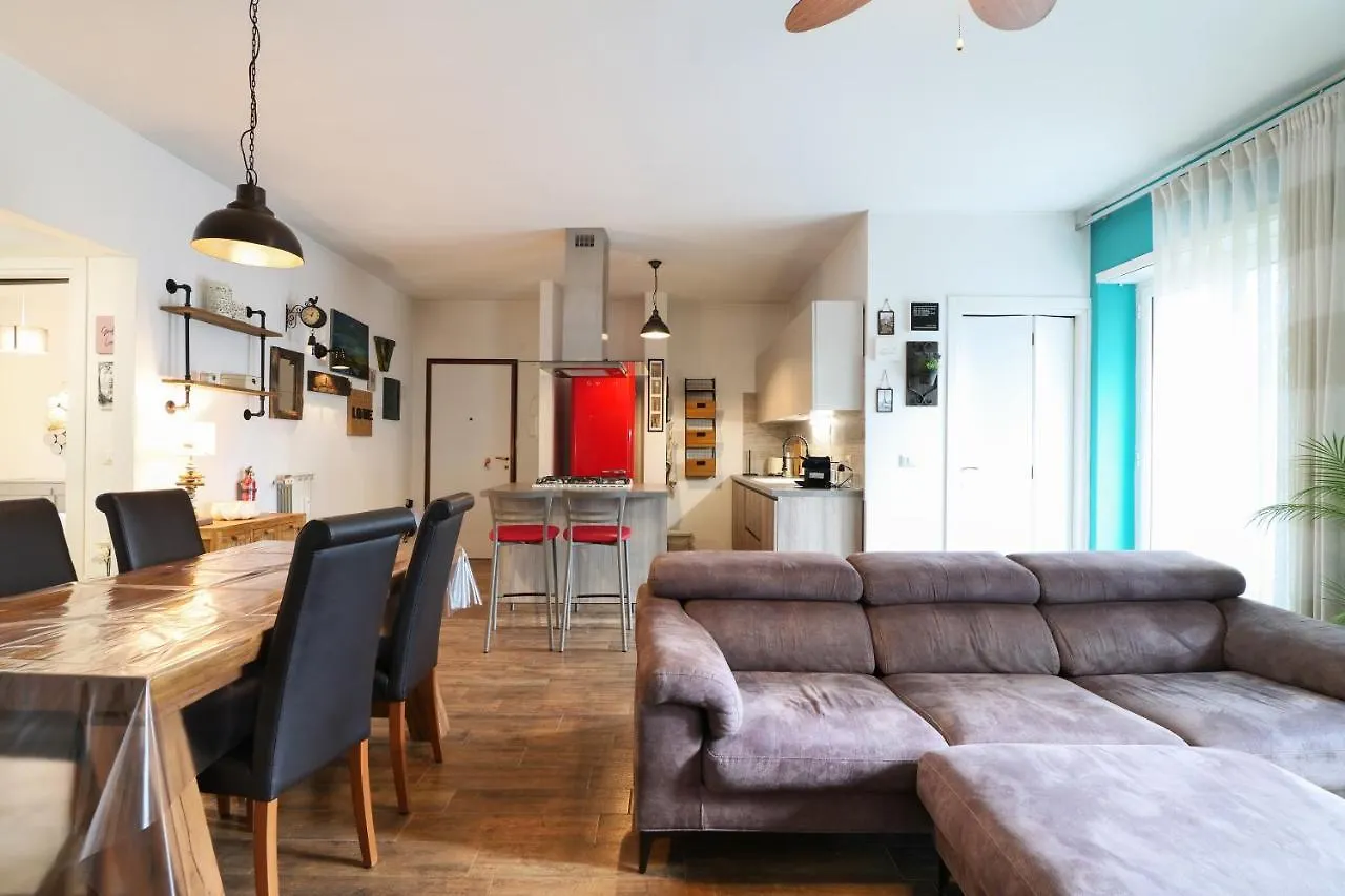 Mila Apartments Battista Milan