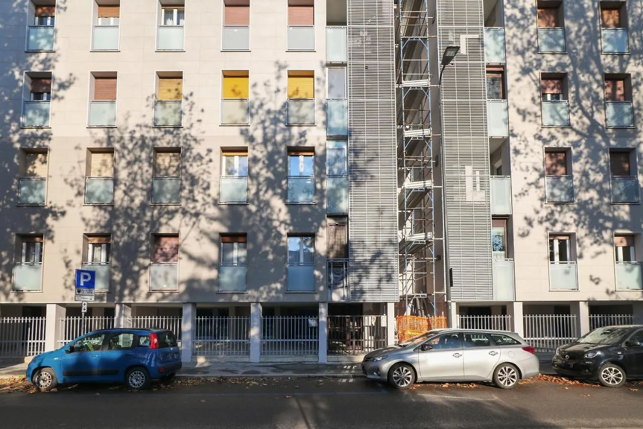 Mila Apartments Battista Milan