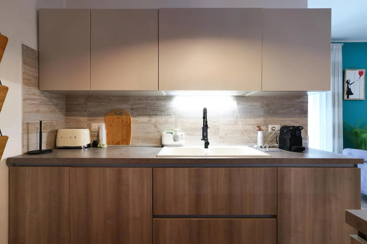 Mila Apartments Battista Milan